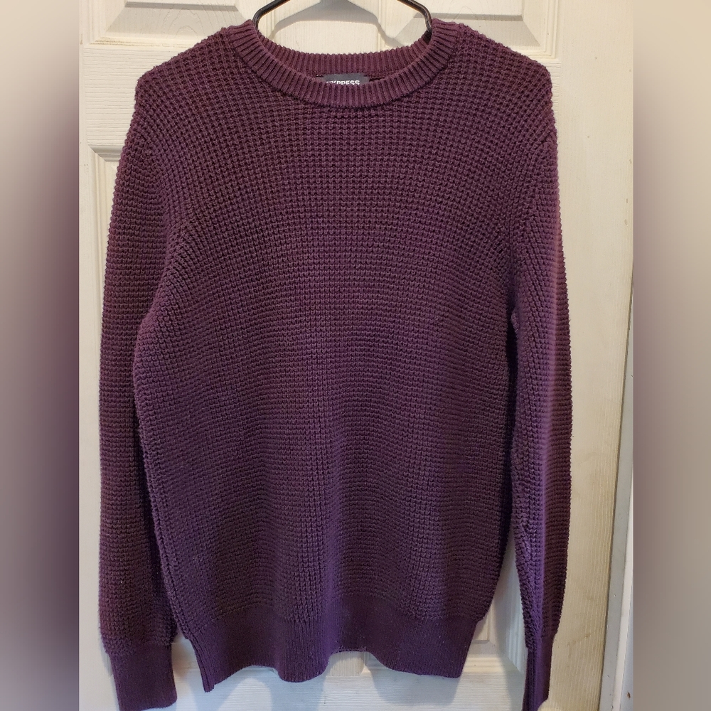 Textured Knit Crew Neck Sweater